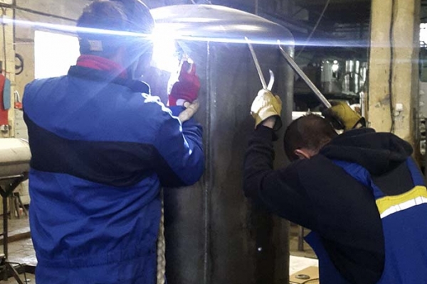 elementov-emkostiCA4D2D3F-872F-5532-C101-FF91A5DD2F29.jpg