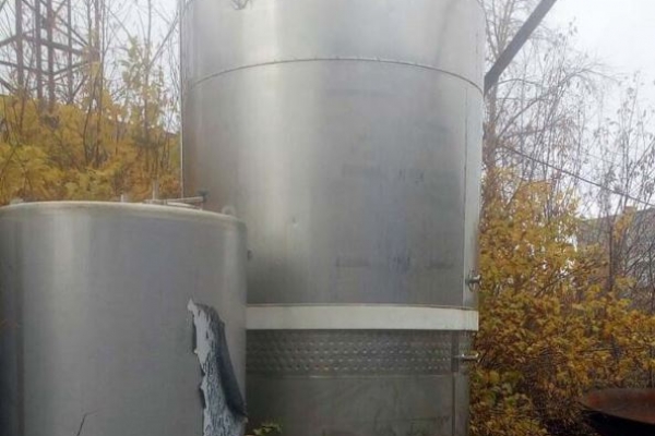emkost-s-rubashkoy-nagreva3F06077E-41BA-66E7-A8CA-BD2757E1A6AA.jpg